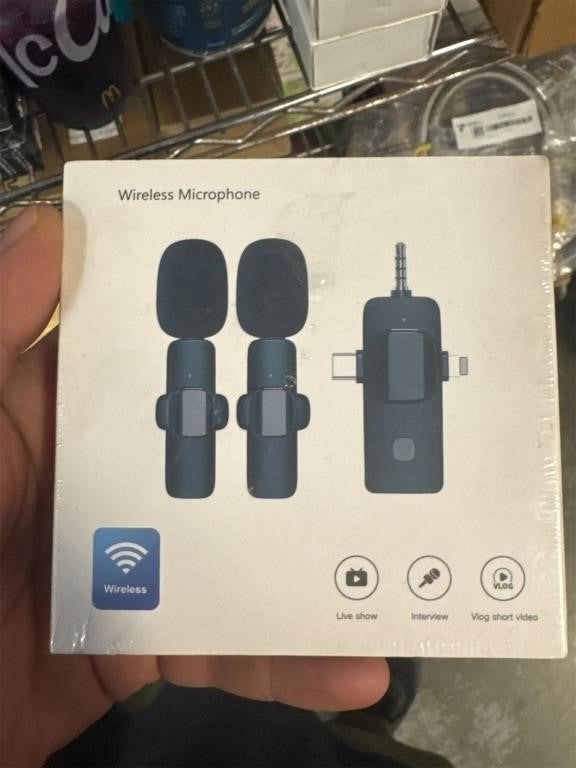 PQRQP 3 in 1 Wireless Lavalier Microphone for iPhone, iPad, Android, Camera, Wireless Microphone, USB C Microphone, Cordless Lapel Mics for Video Recording, Vlog, TikTok, YouTube